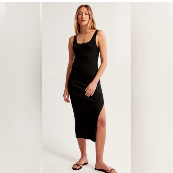 Make A Offer! NWT Abercrombie & Fitch scoop neck sweater dress - Picture 1 of 4